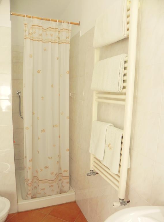 B&B I Glicini Vescina Luaran gambar